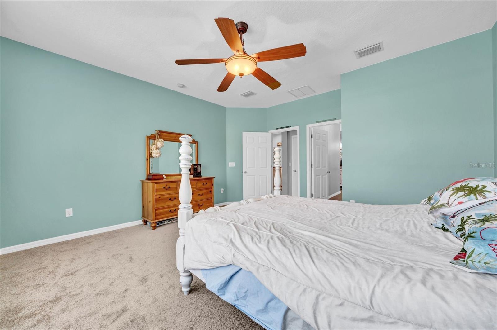 15861 STARLING WATER DR, LITHIA, FL, 33547