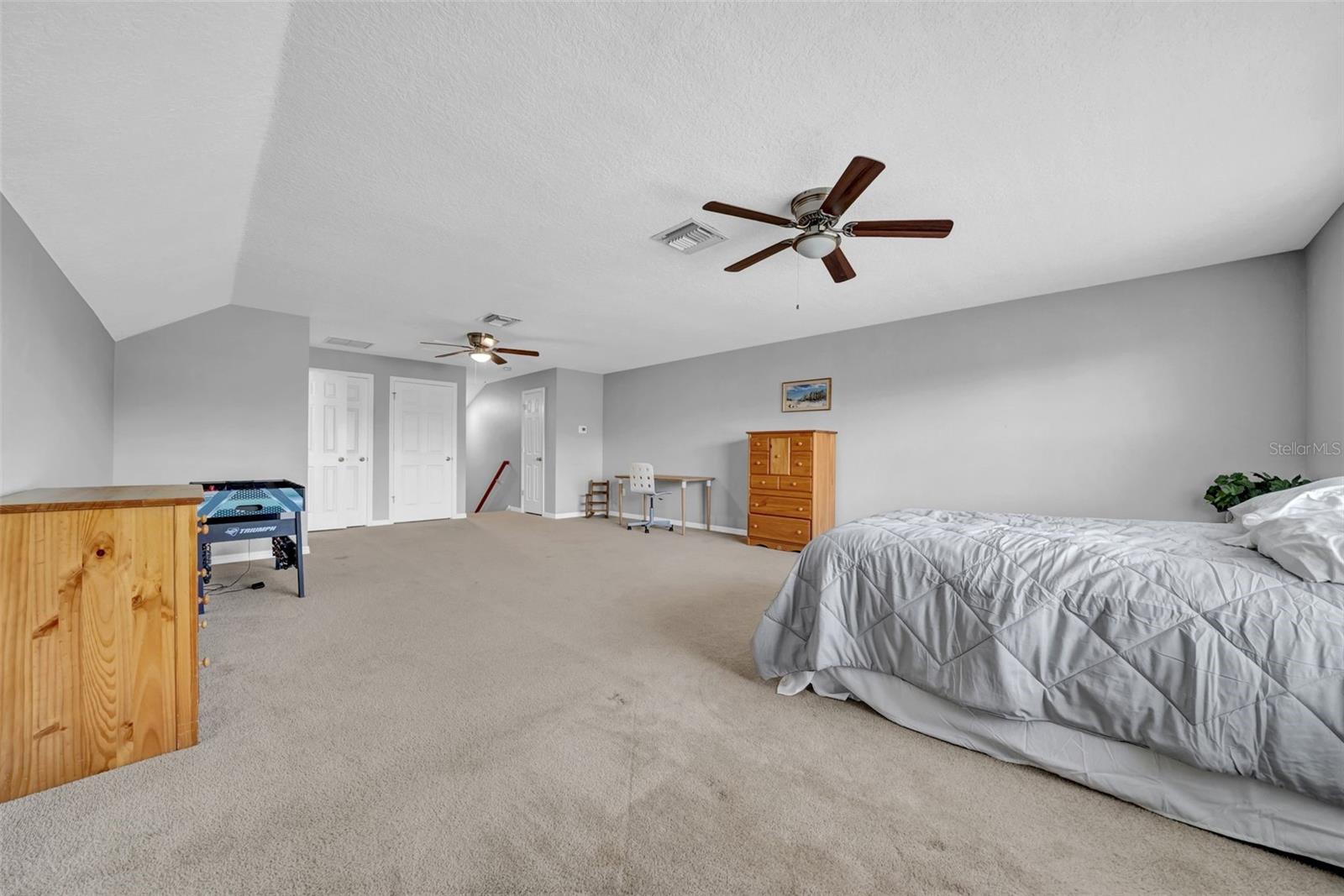 15861 STARLING WATER DR, LITHIA, FL, 33547