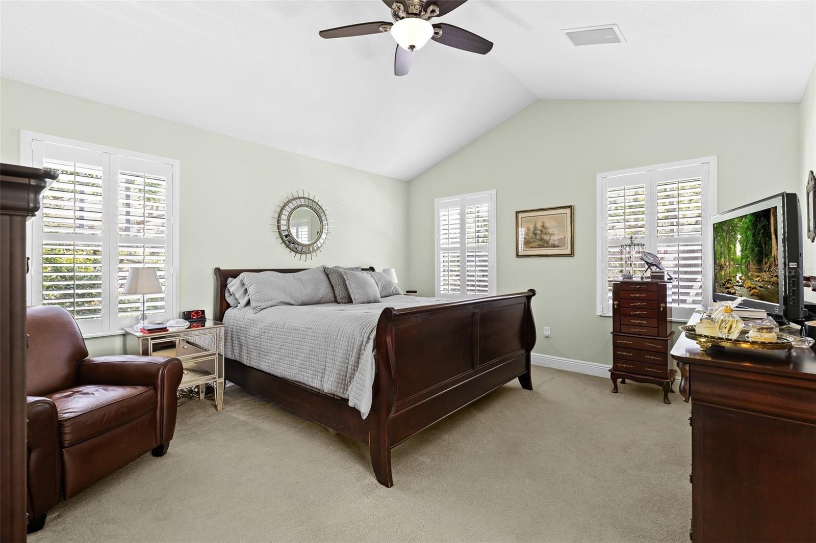 5401 S RUSSELL ST, TAMPA, FL, 33611