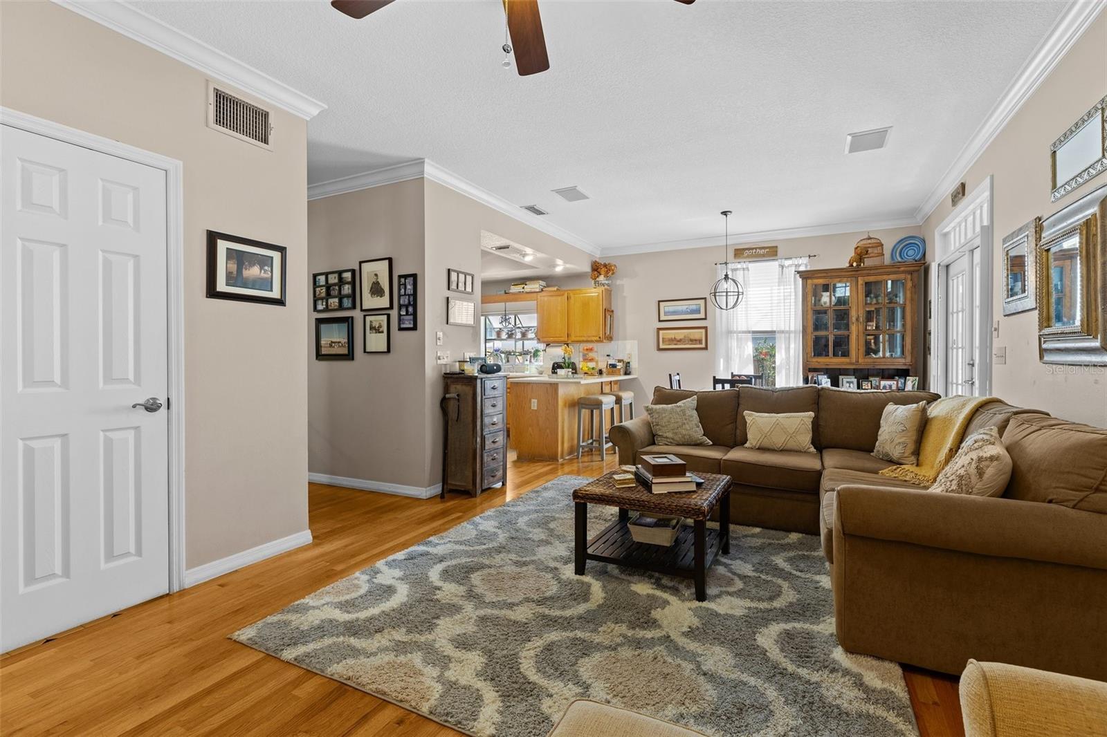 5401 S RUSSELL ST, TAMPA, FL, 33611