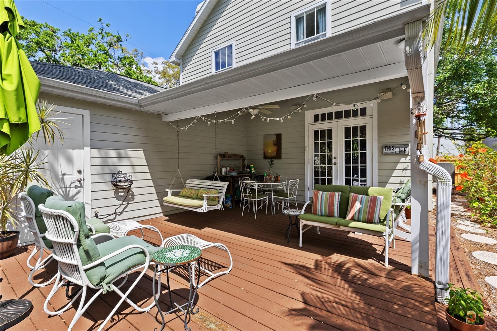 5401 S RUSSELL ST, TAMPA, FL, 33611