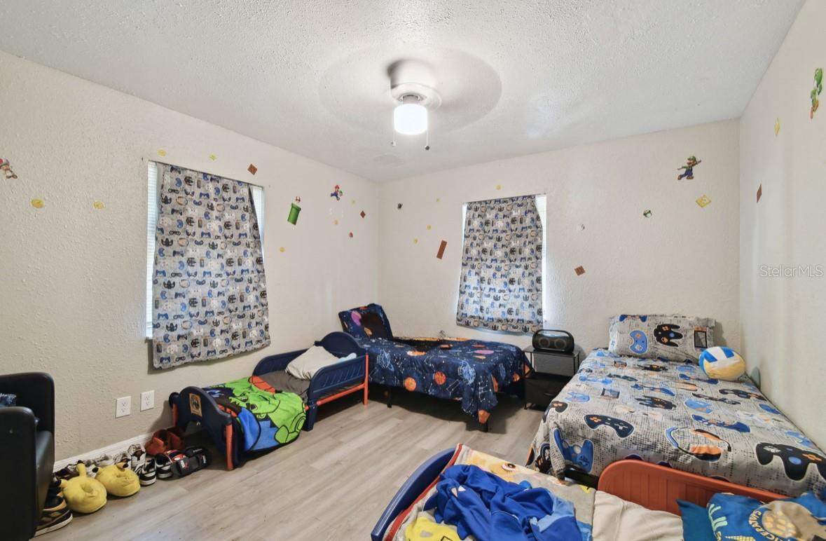 412 E COLUMBUS DR, TAMPA, FL, 33602