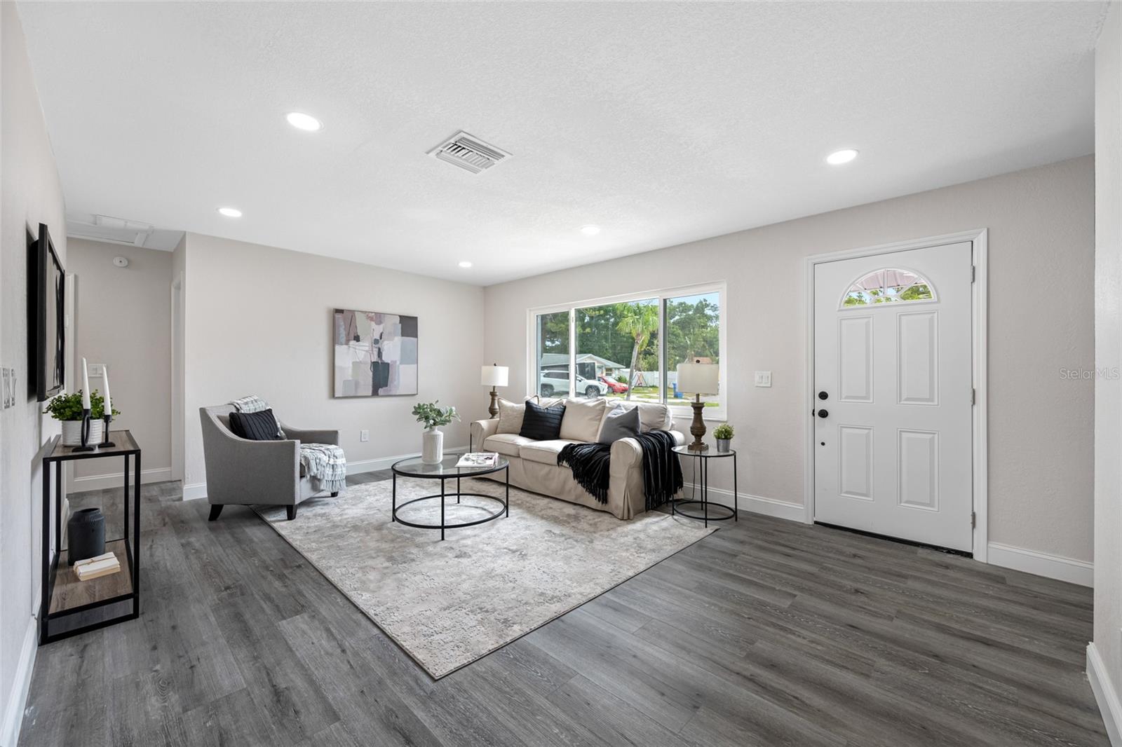 8409 LANTANA DR, SEMINOLE, FL, 33777