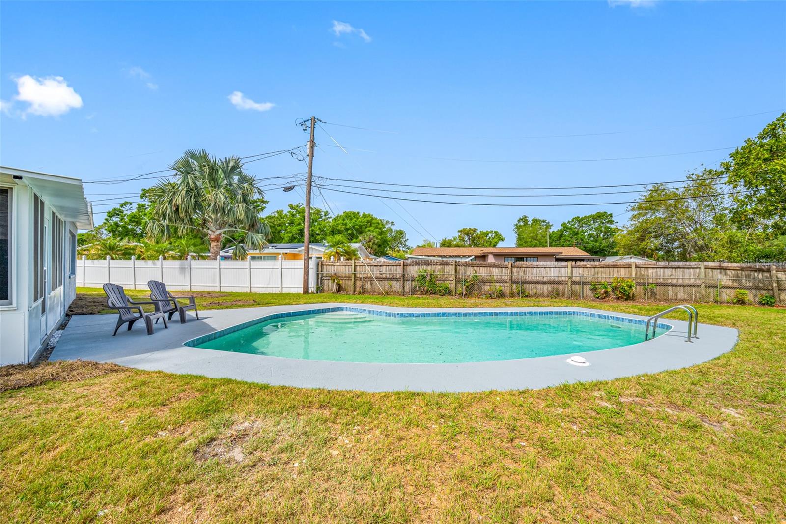 8409 LANTANA DR, SEMINOLE, FL, 33777