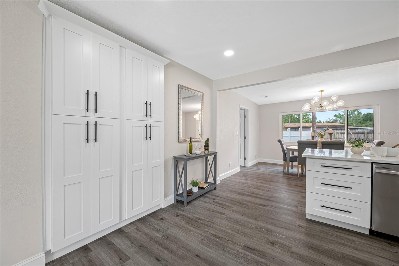 8409 LANTANA DR, SEMINOLE, FL, 33777