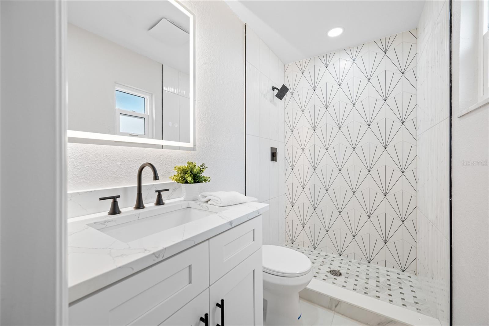 8409 LANTANA DR, SEMINOLE, FL, 33777