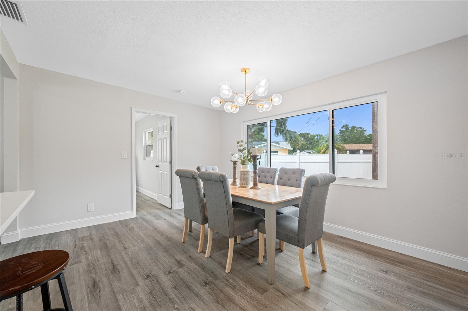 8409 LANTANA DR, SEMINOLE, FL, 33777