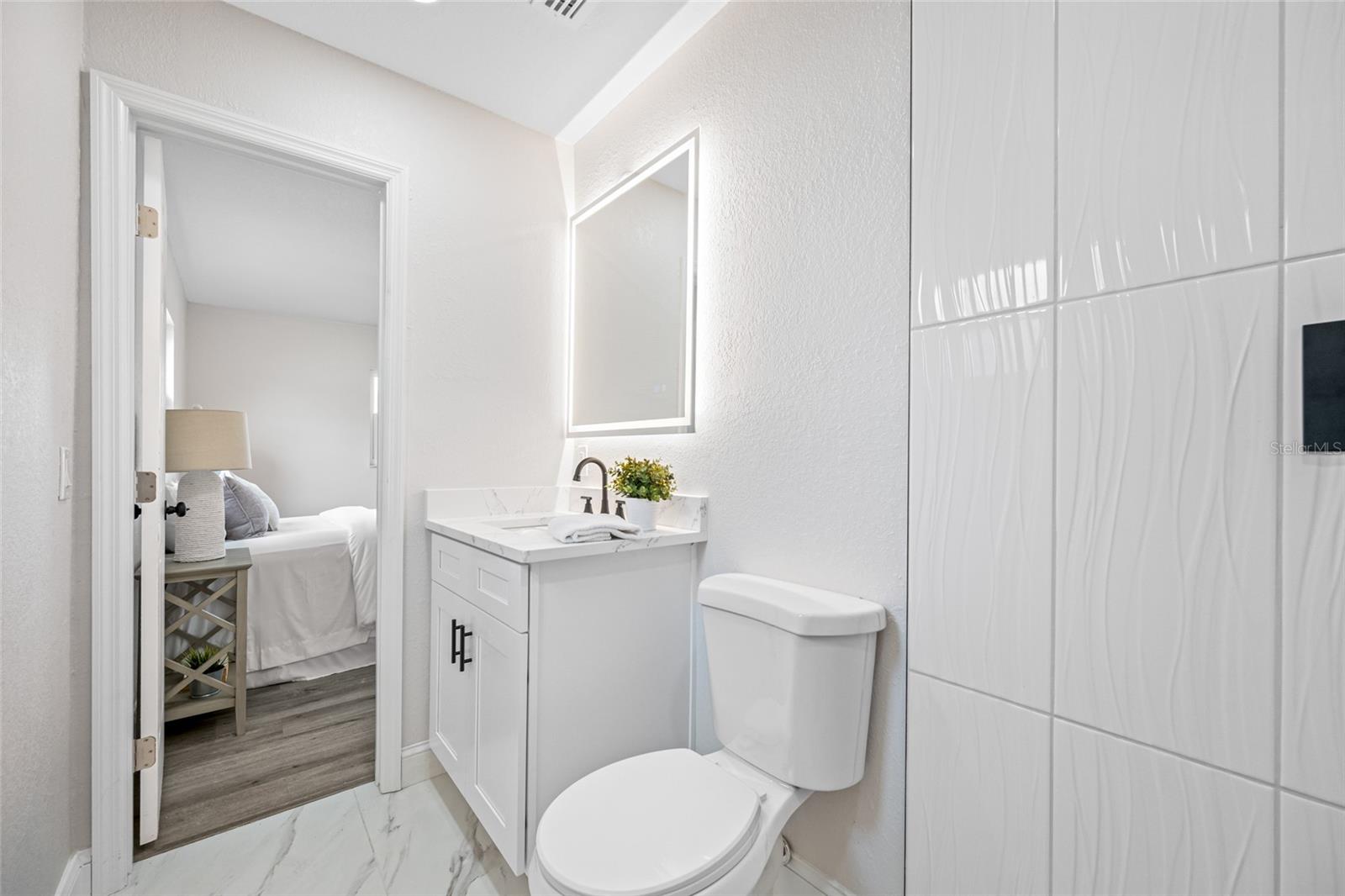 8409 LANTANA DR, SEMINOLE, FL, 33777