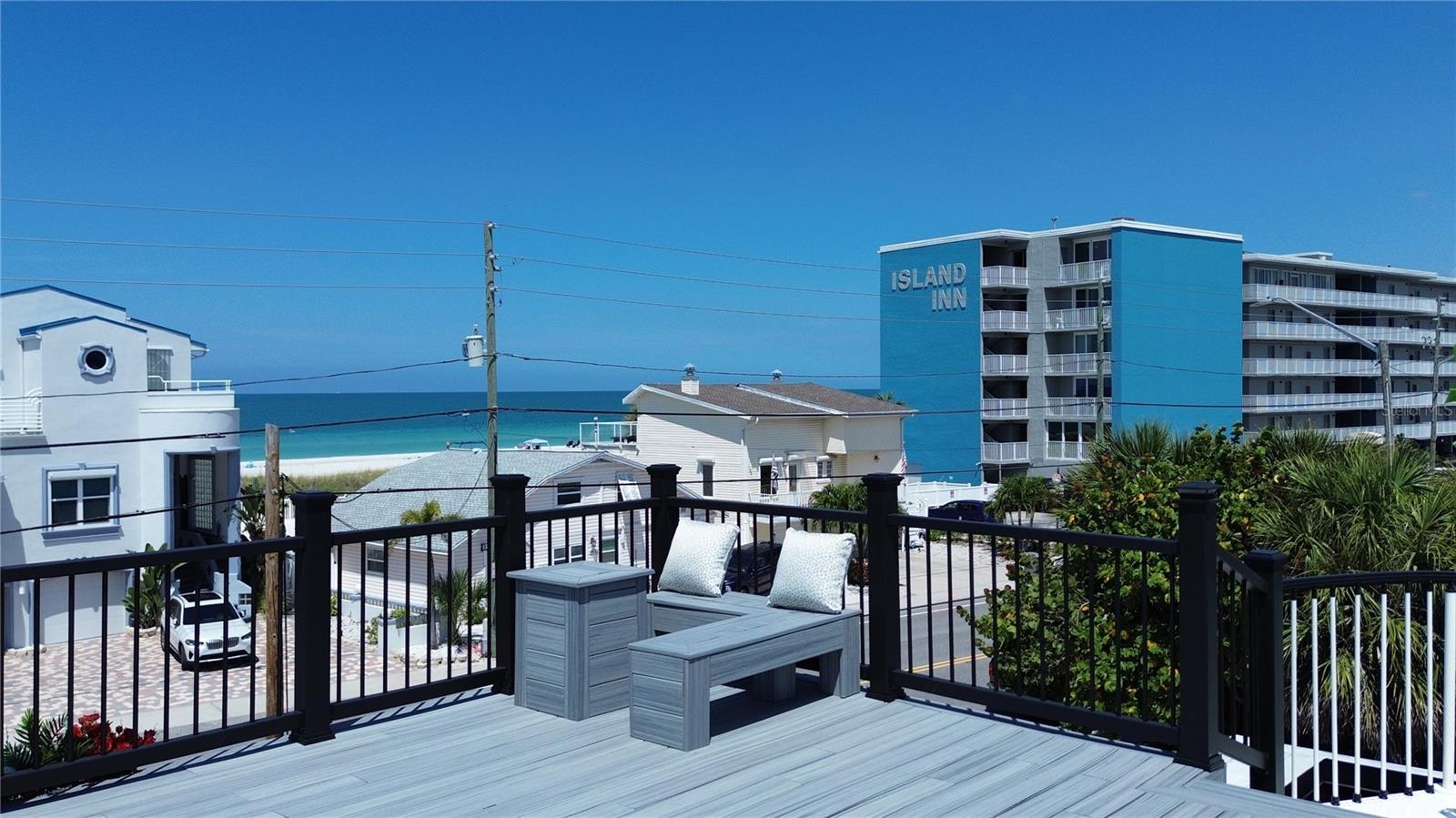 9921 GULF BLVD, TREASURE ISLAND, FL, 33706