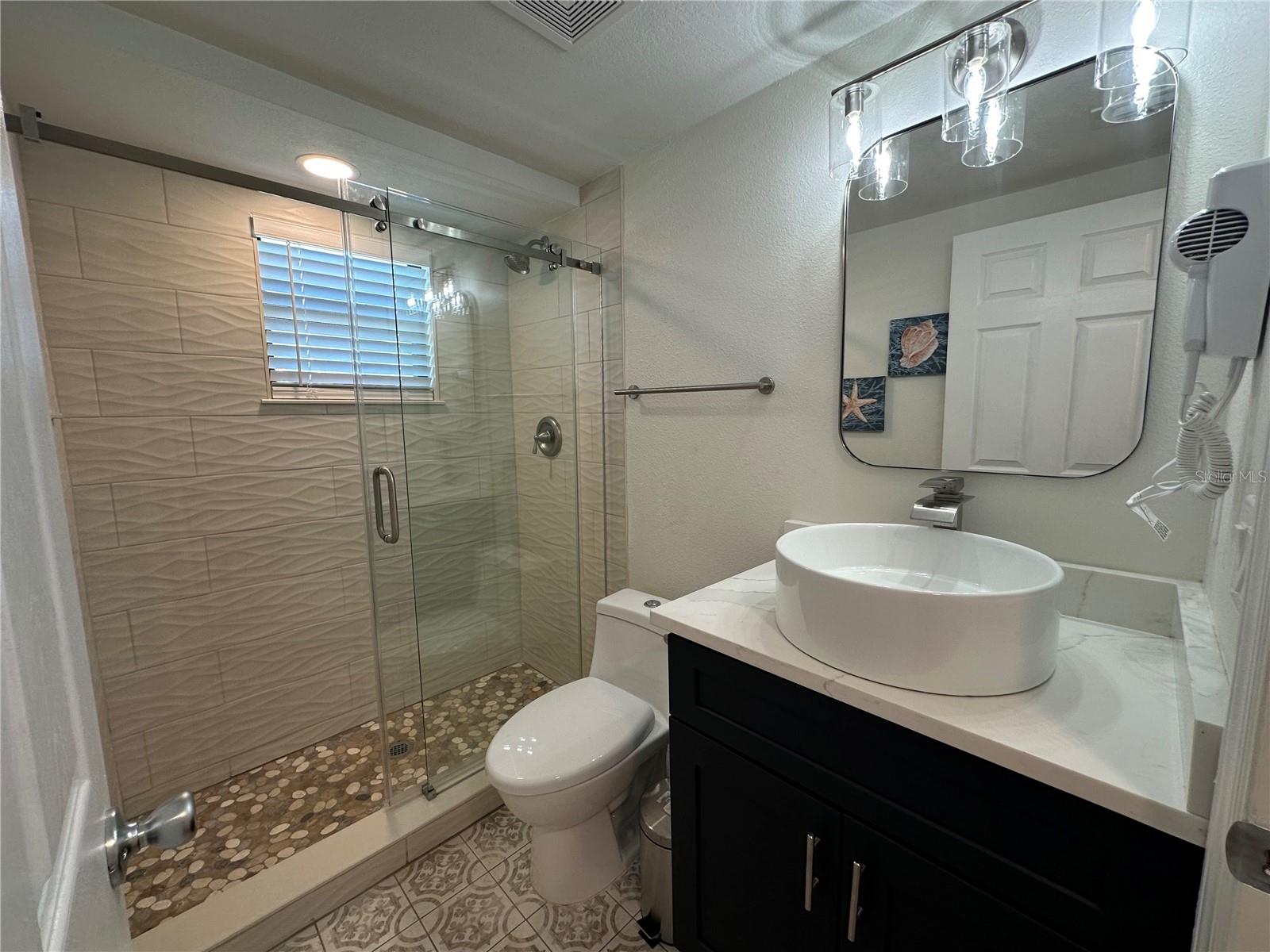 9921 GULF BLVD, TREASURE ISLAND, FL, 33706