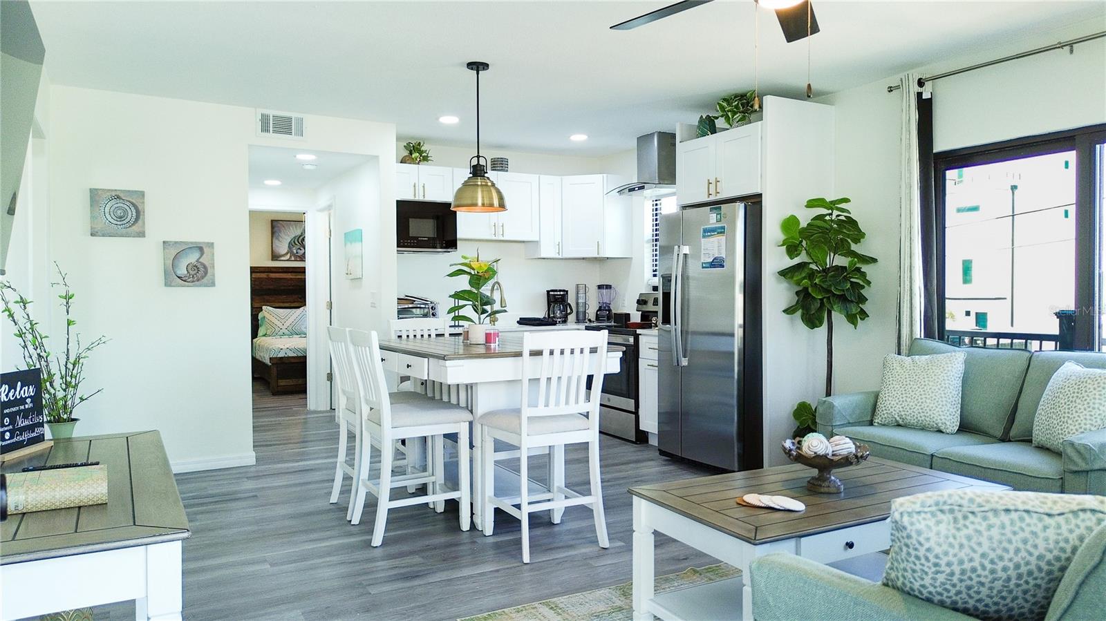 9921 GULF BLVD, TREASURE ISLAND, FL, 33706