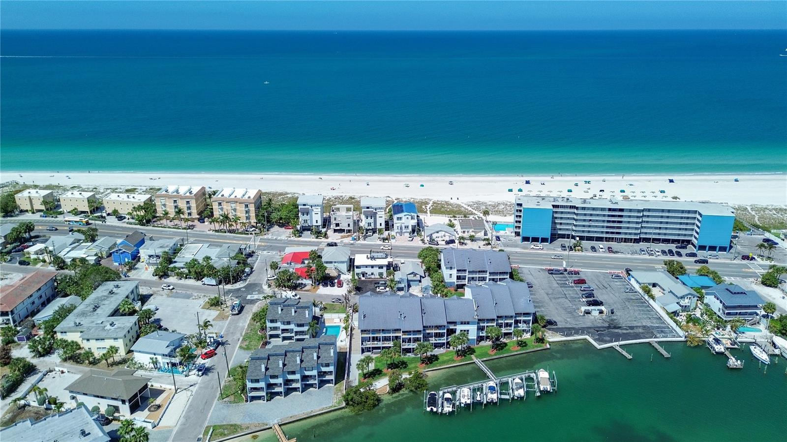 9921 GULF BLVD, TREASURE ISLAND, FL, 33706