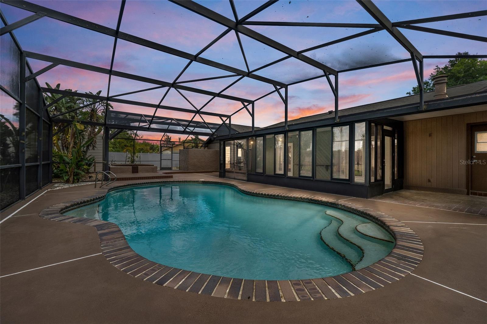 114 VALENCIA LOOP, ALTAMONTE SPRINGS, FL, 32714