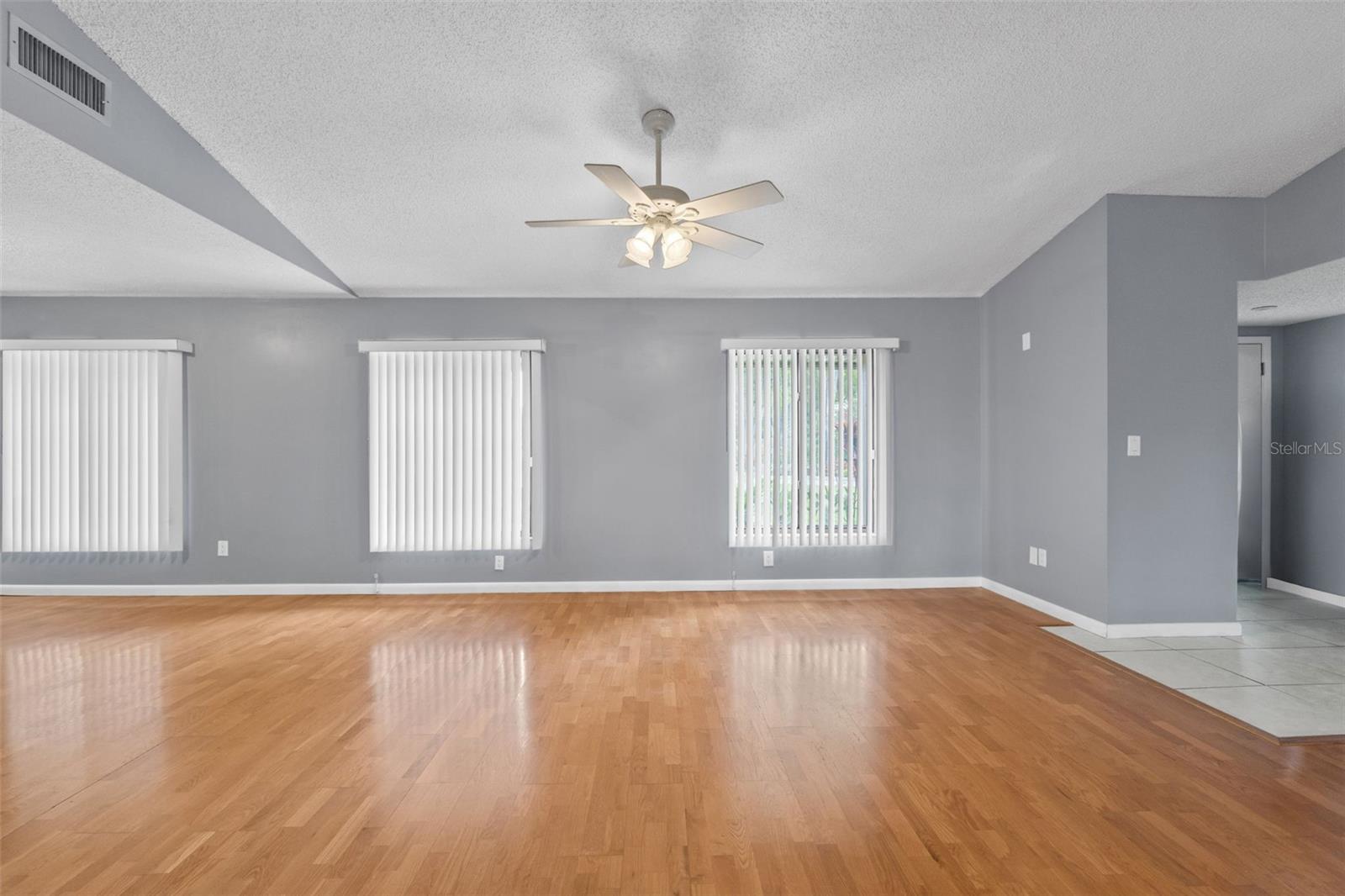 114 VALENCIA LOOP, ALTAMONTE SPRINGS, FL, 32714