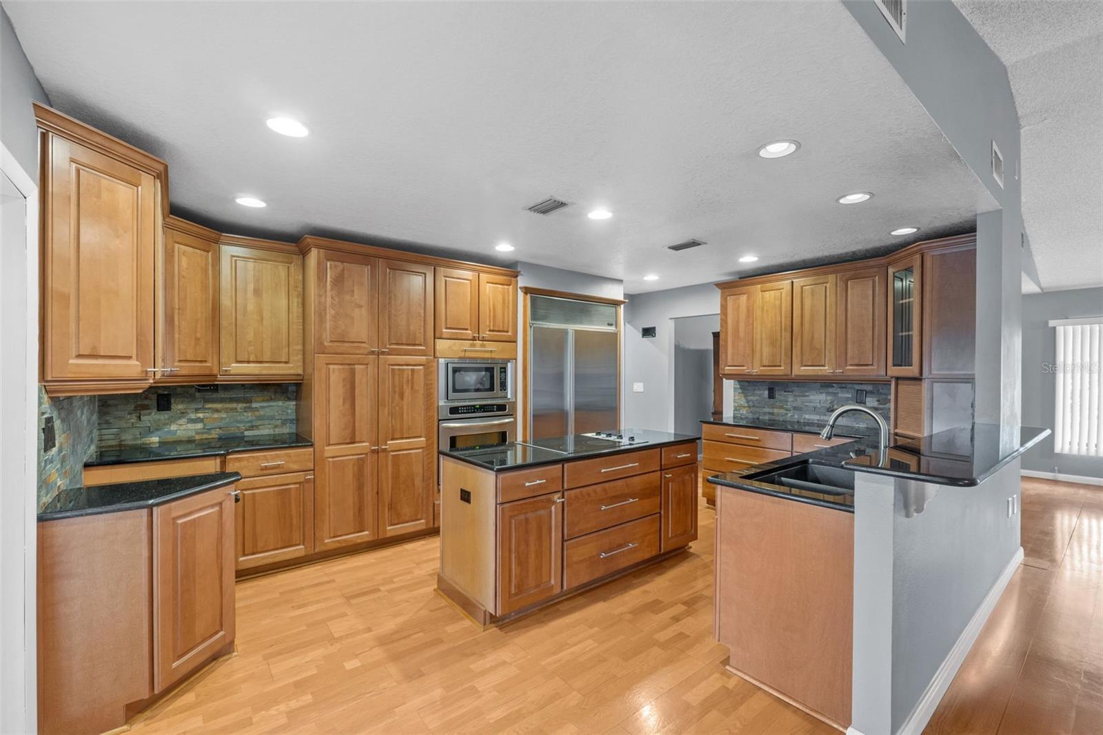 114 VALENCIA LOOP, ALTAMONTE SPRINGS, FL, 32714