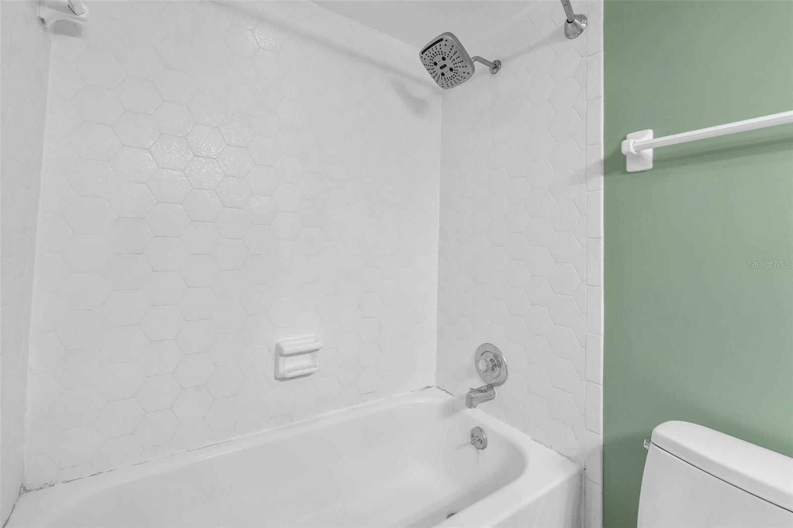 114 VALENCIA LOOP, ALTAMONTE SPRINGS, FL, 32714