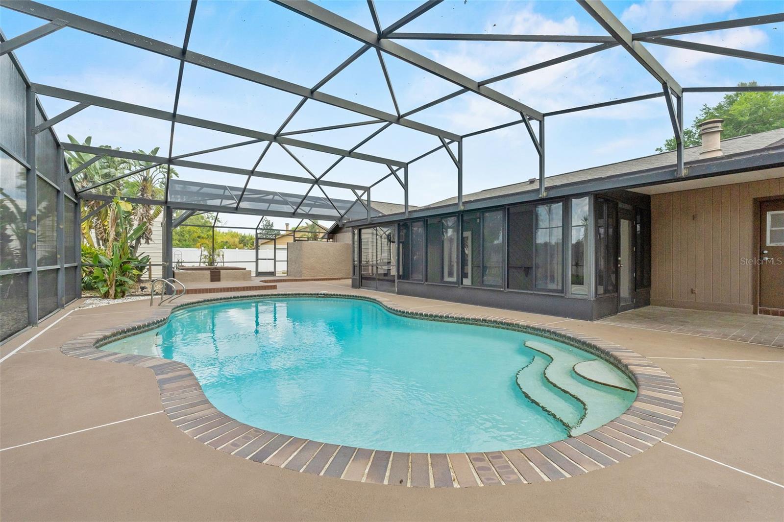 114 VALENCIA LOOP, ALTAMONTE SPRINGS, FL, 32714