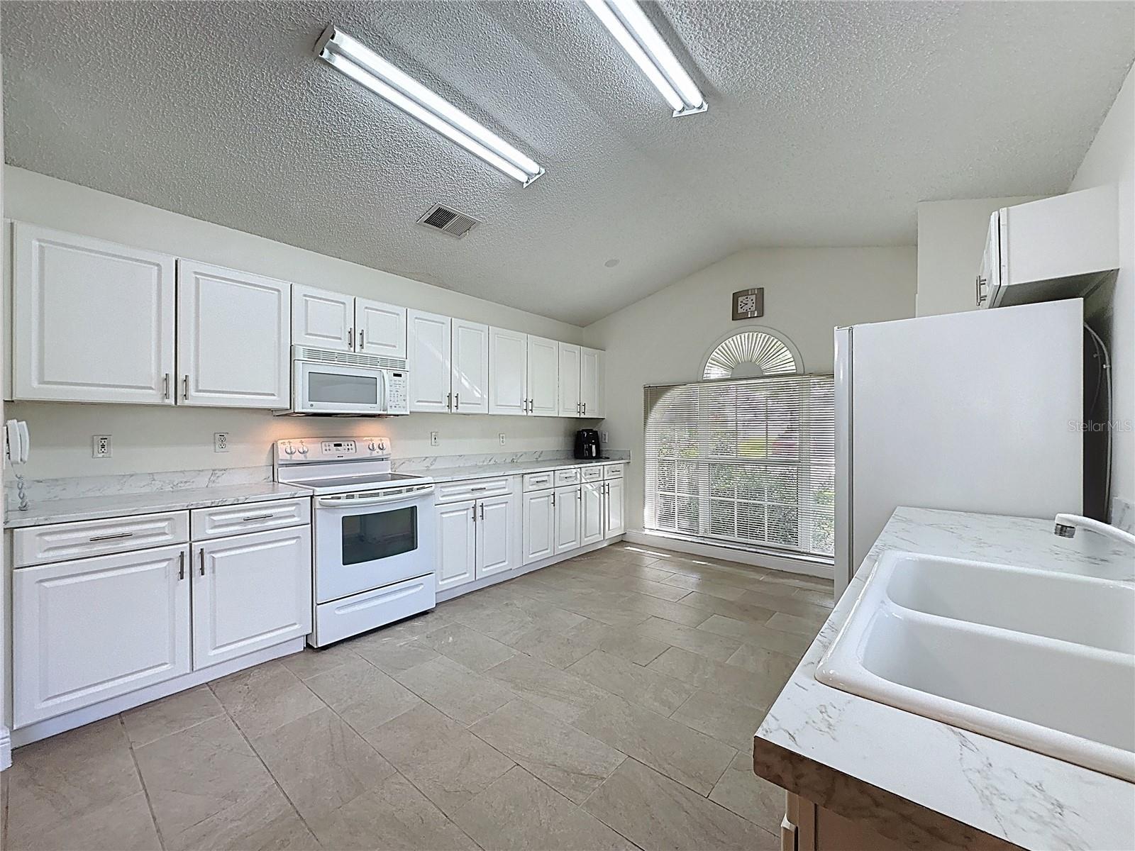 3684 EVERSHOLT ST, CLERMONT, FL, 34711