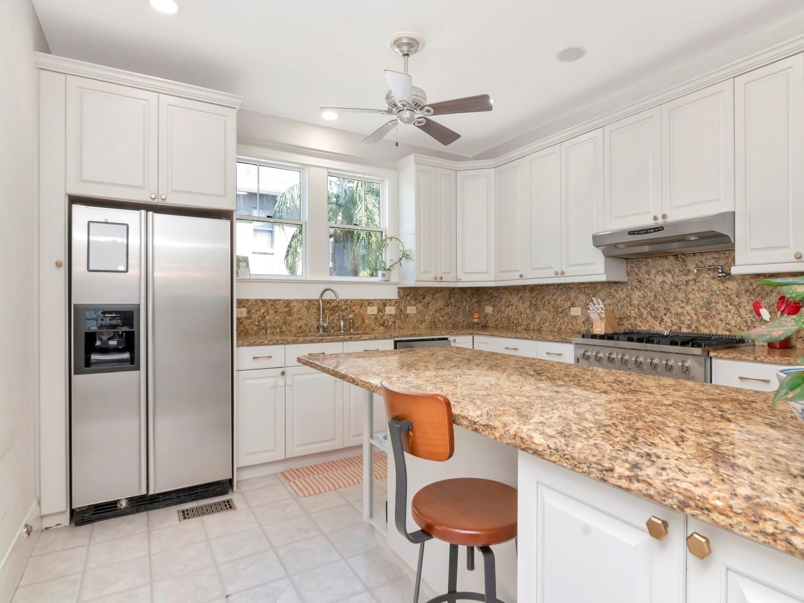 2903 W ESTRELLA ST, TAMPA, FL, 33629