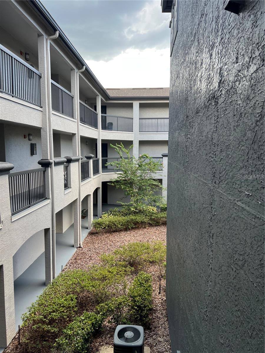 8517 SEA HARBOUR LN #207, TEMPLE TERRACE, FL, 33637