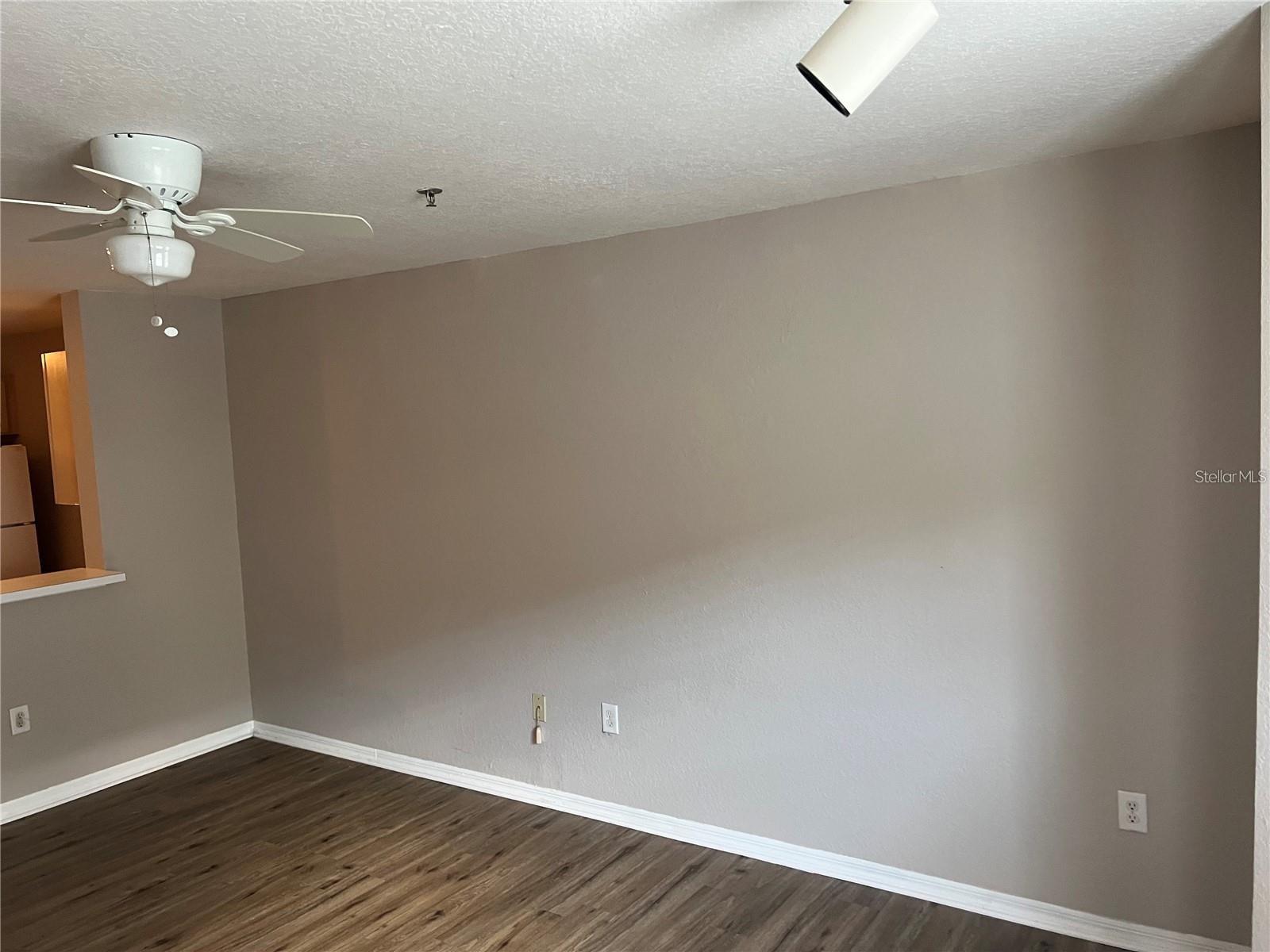 8517 SEA HARBOUR LN #207, TEMPLE TERRACE, FL, 33637