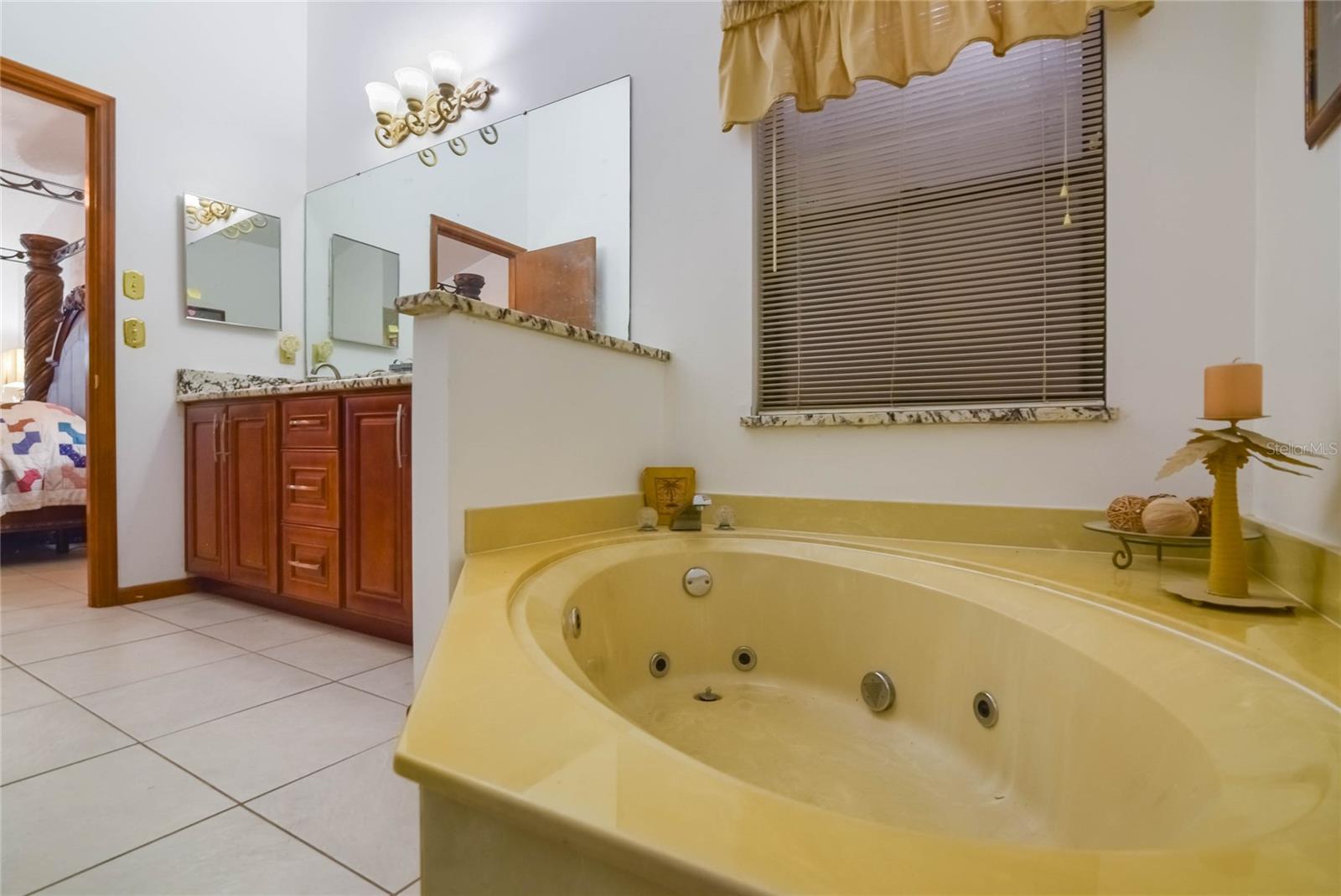 5301 AEOLUS WAY, ORLANDO, FL, 32808