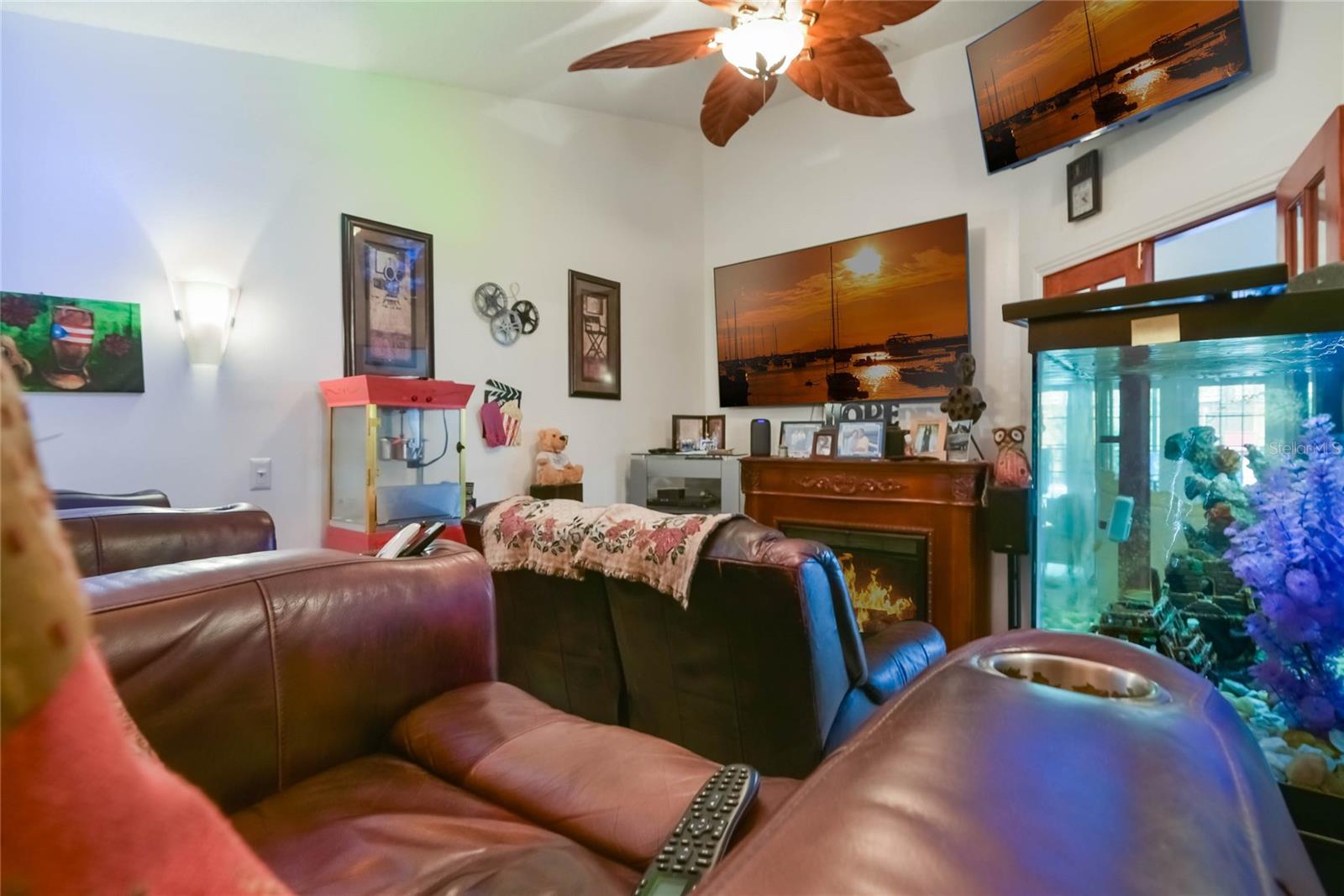 5301 AEOLUS WAY, ORLANDO, FL, 32808