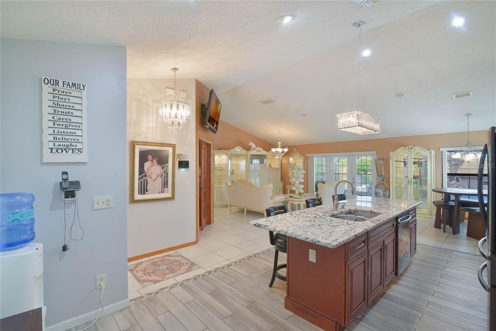 5301 AEOLUS WAY, ORLANDO, FL, 32808