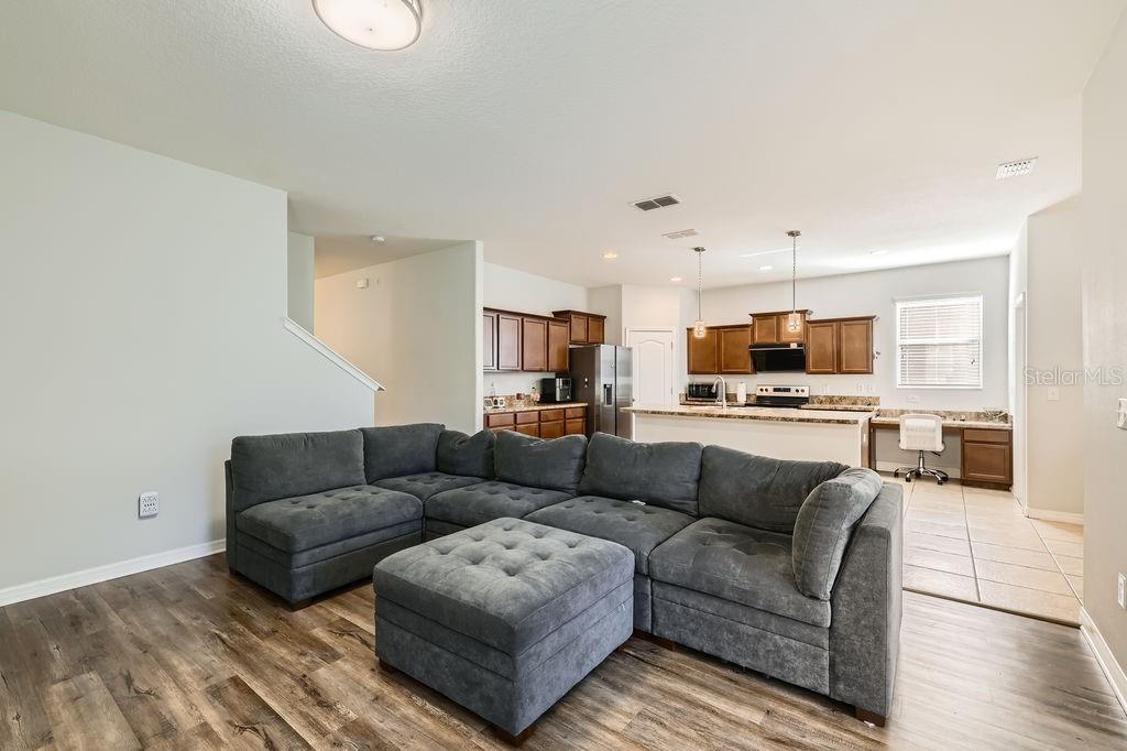 15707 SIGNATURE DR., WINTER GARDEN, FL, 34787