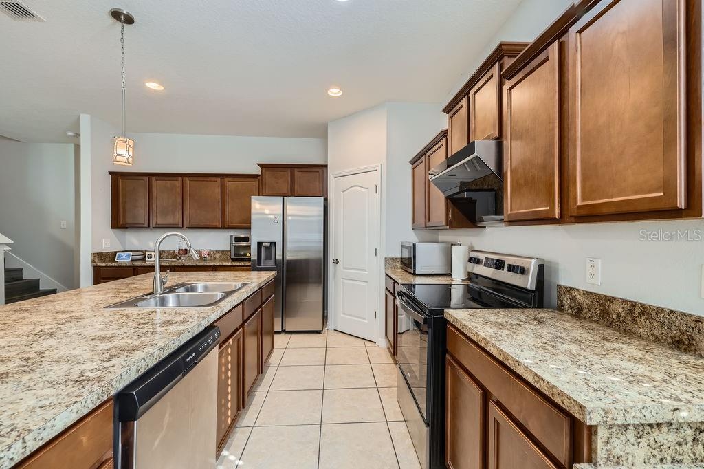 15707 SIGNATURE DR., WINTER GARDEN, FL, 34787