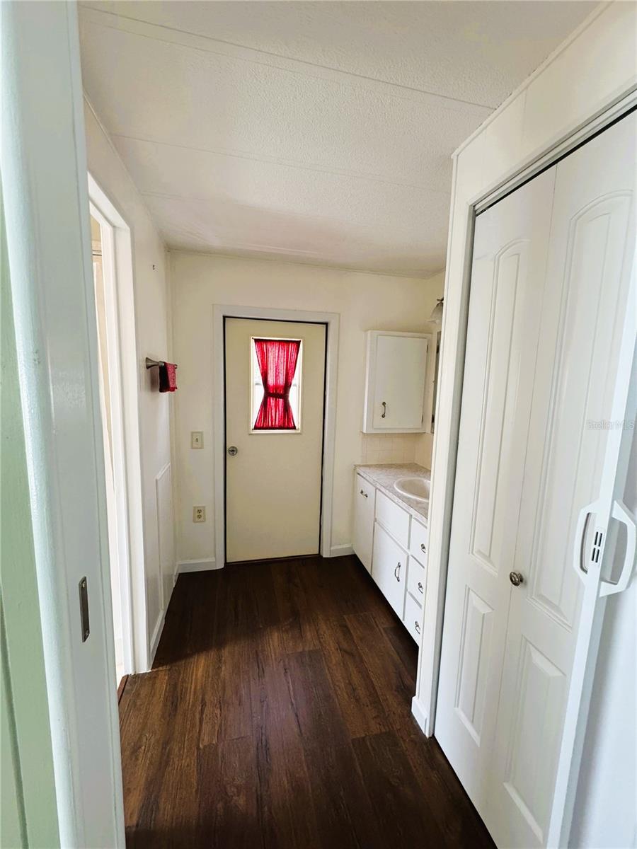 139 ROYAL PALM DR, LEESBURG, FL, 34748