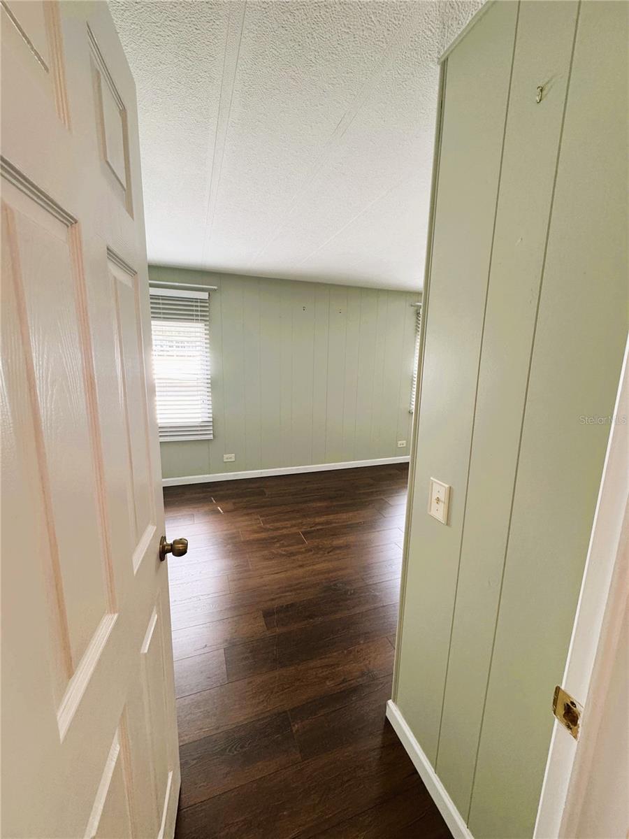 139 ROYAL PALM DR, LEESBURG, FL, 34748