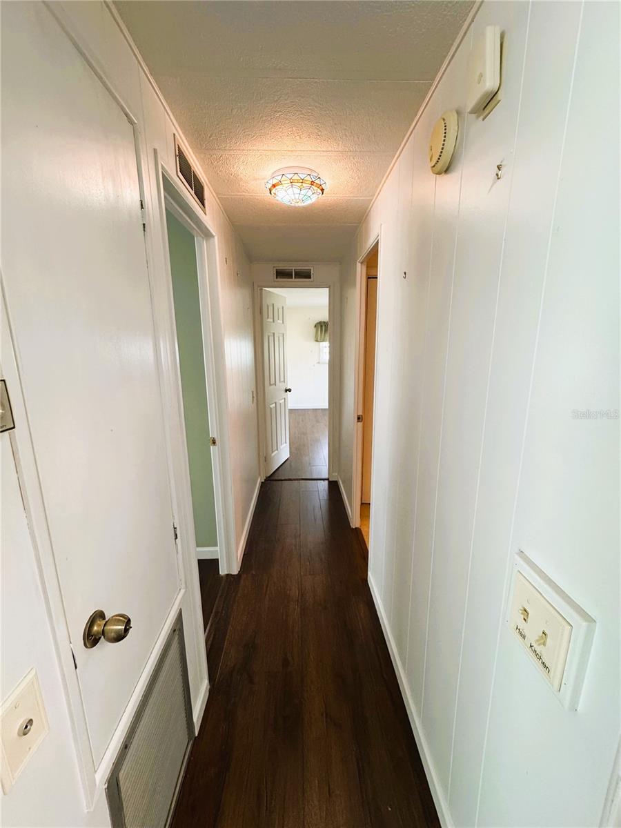 139 ROYAL PALM DR, LEESBURG, FL, 34748