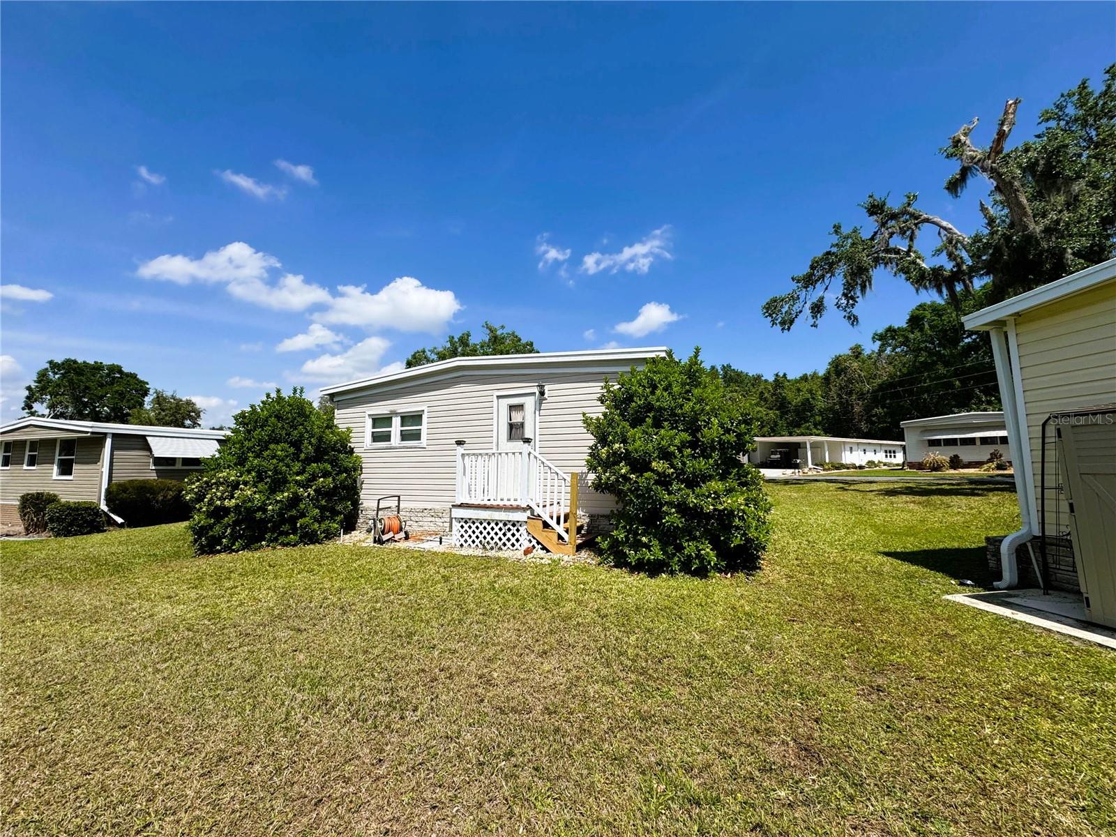 139 ROYAL PALM DR, LEESBURG, FL, 34748