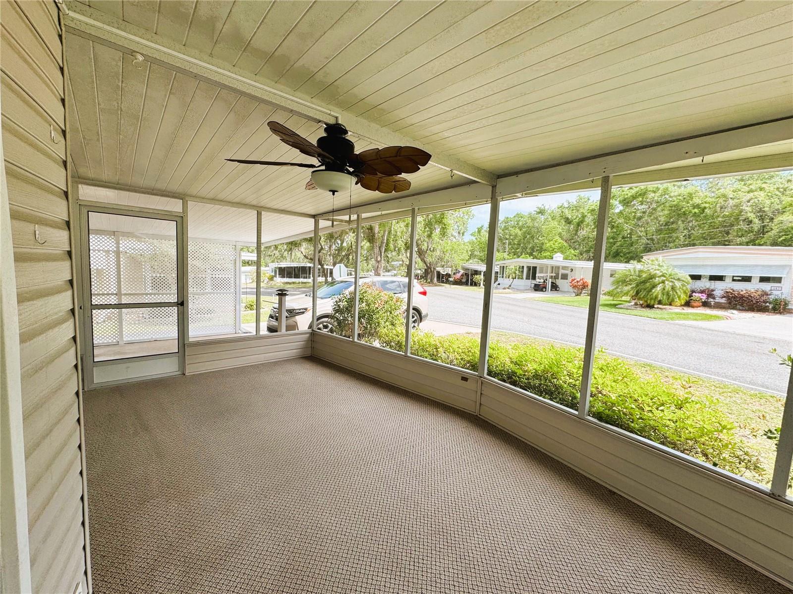 139 ROYAL PALM DR, LEESBURG, FL, 34748