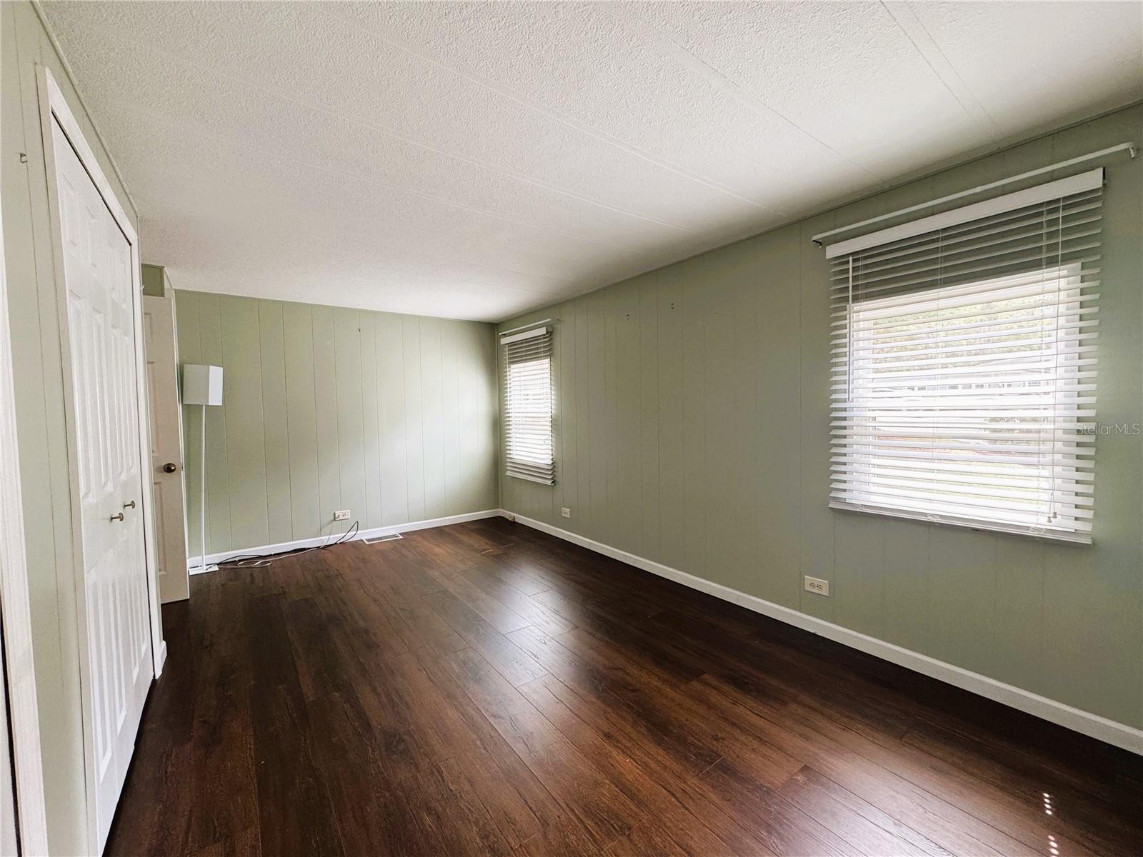 139 ROYAL PALM DR, LEESBURG, FL, 34748