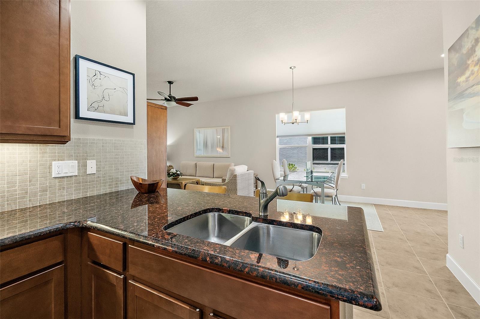 815 PINEWOOD DR, ORMOND BEACH, FL, 32174