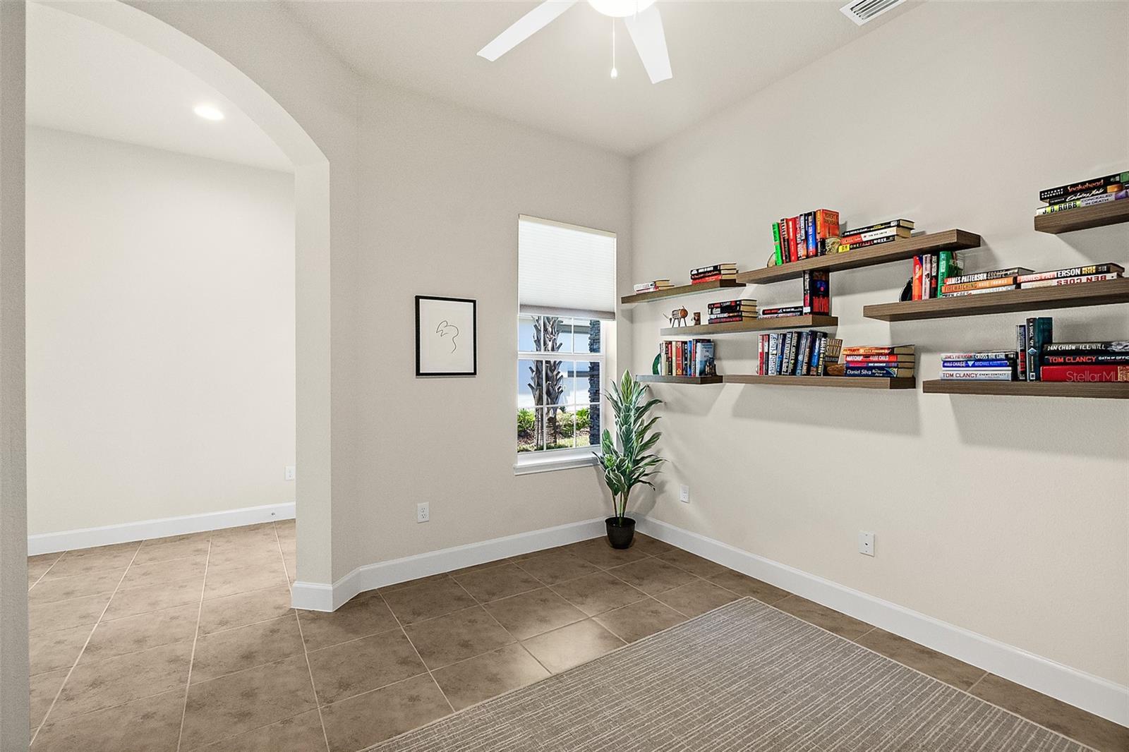815 PINEWOOD DR, ORMOND BEACH, FL, 32174