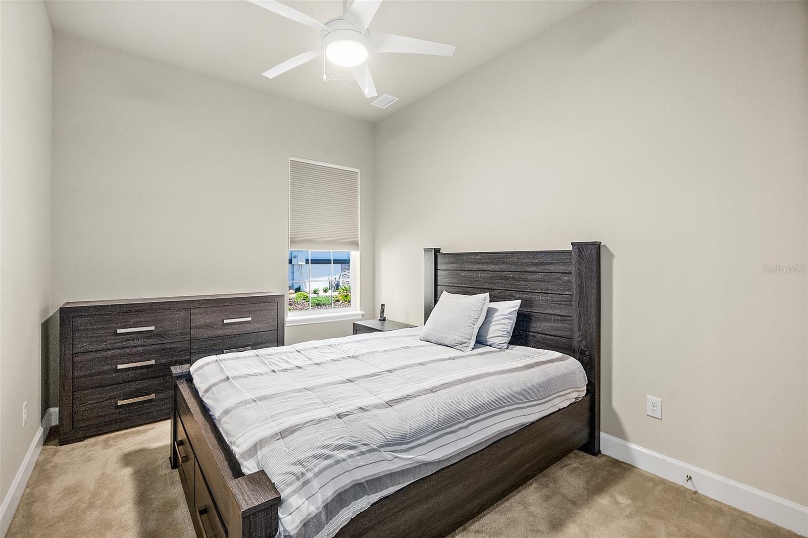 815 PINEWOOD DR, ORMOND BEACH, FL, 32174