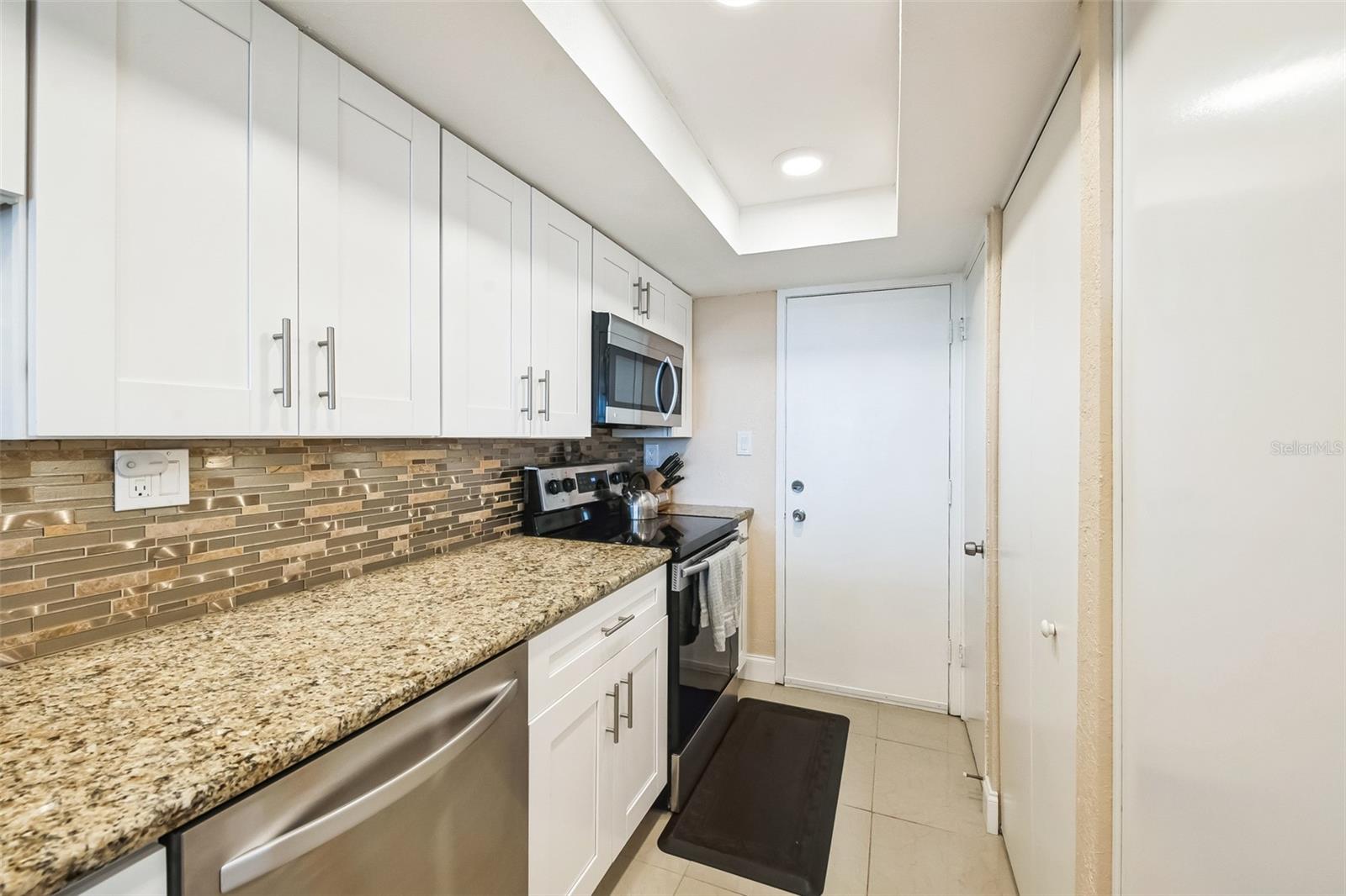 7400 SUN ISLAND DR S #411, SOUTH PASADENA, FL, 33707
