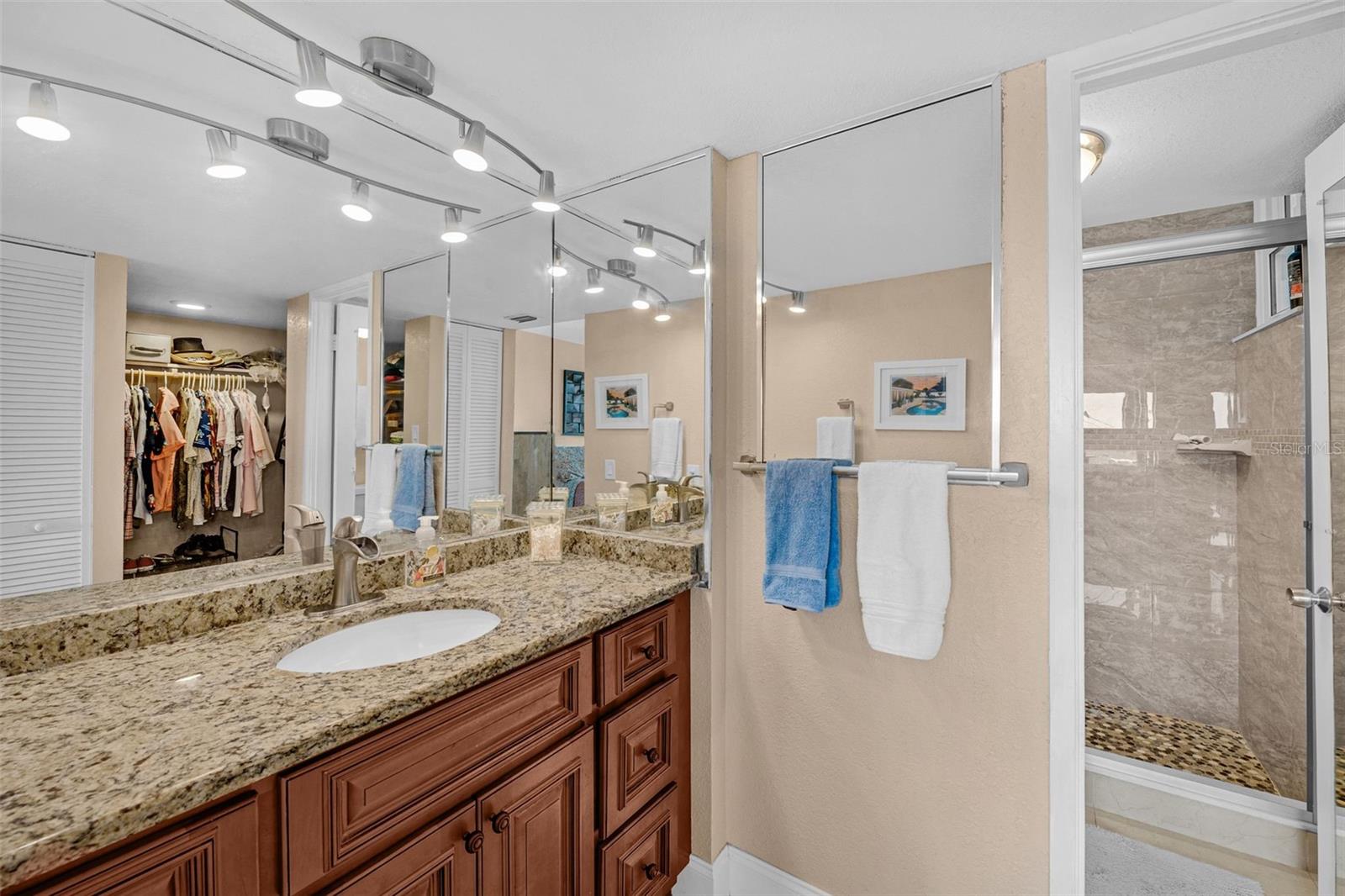 7400 SUN ISLAND DR S #411, SOUTH PASADENA, FL, 33707