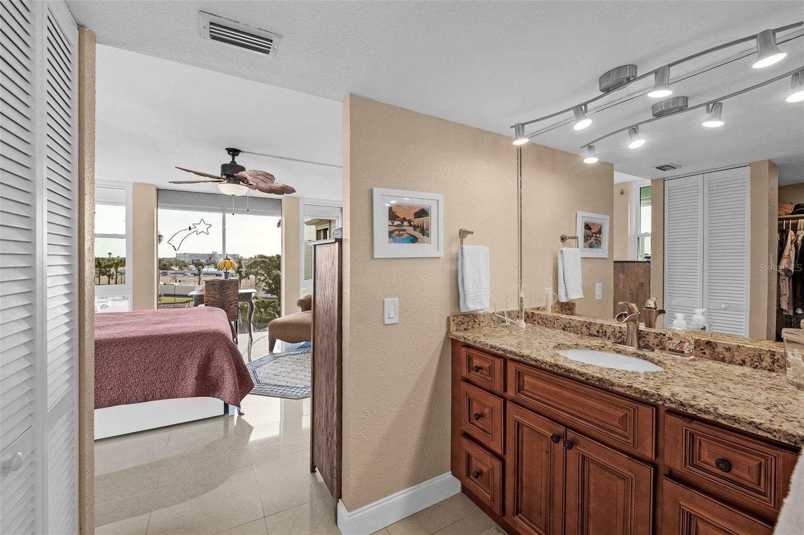 7400 SUN ISLAND DR S #411, SOUTH PASADENA, FL, 33707