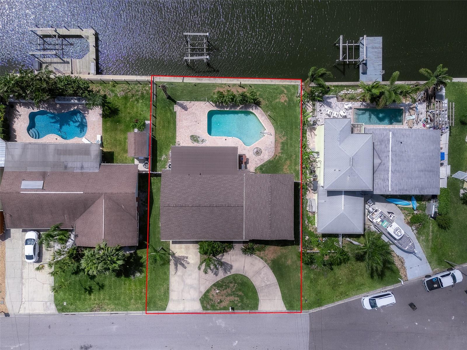 8722 HICKORYWOOD LN, TAMPA, FL, 33615