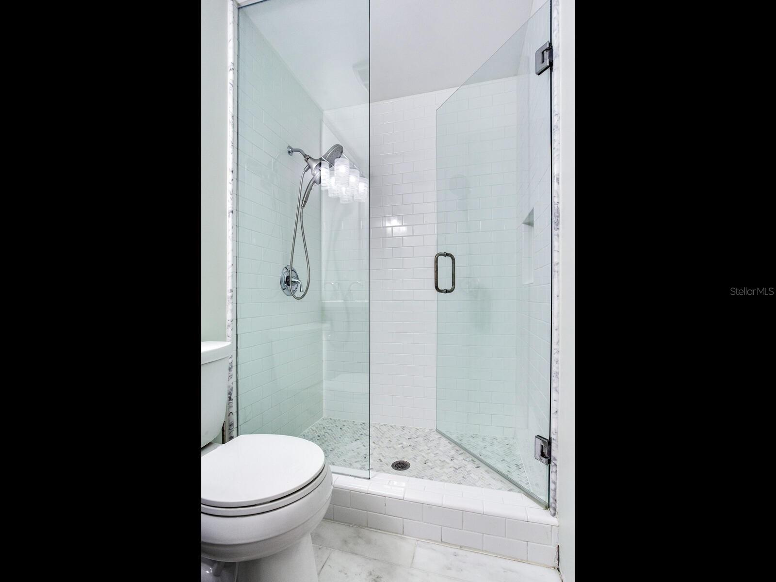 8722 HICKORYWOOD LN, TAMPA, FL, 33615