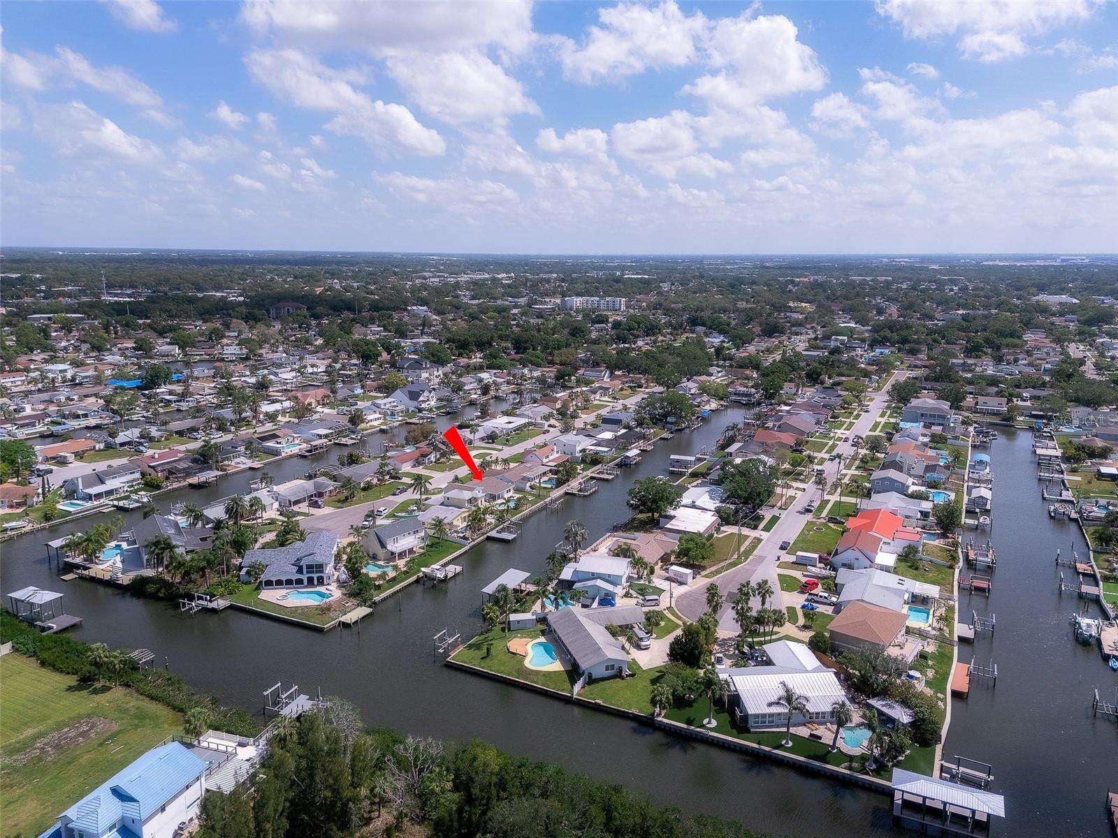 8722 HICKORYWOOD LN, TAMPA, FL, 33615