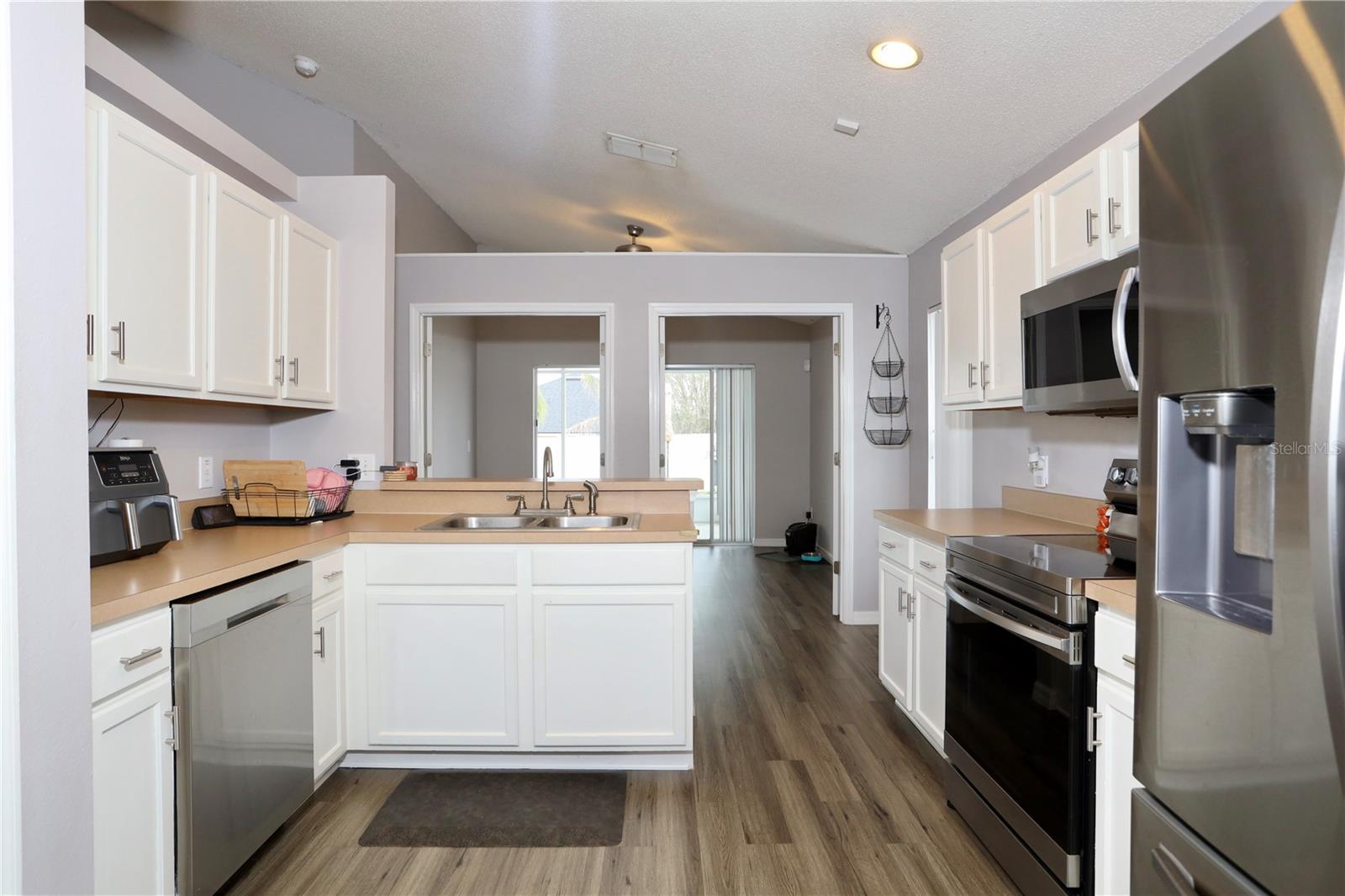 1203 PINEDALE DR, DAVENPORT, FL, 33897