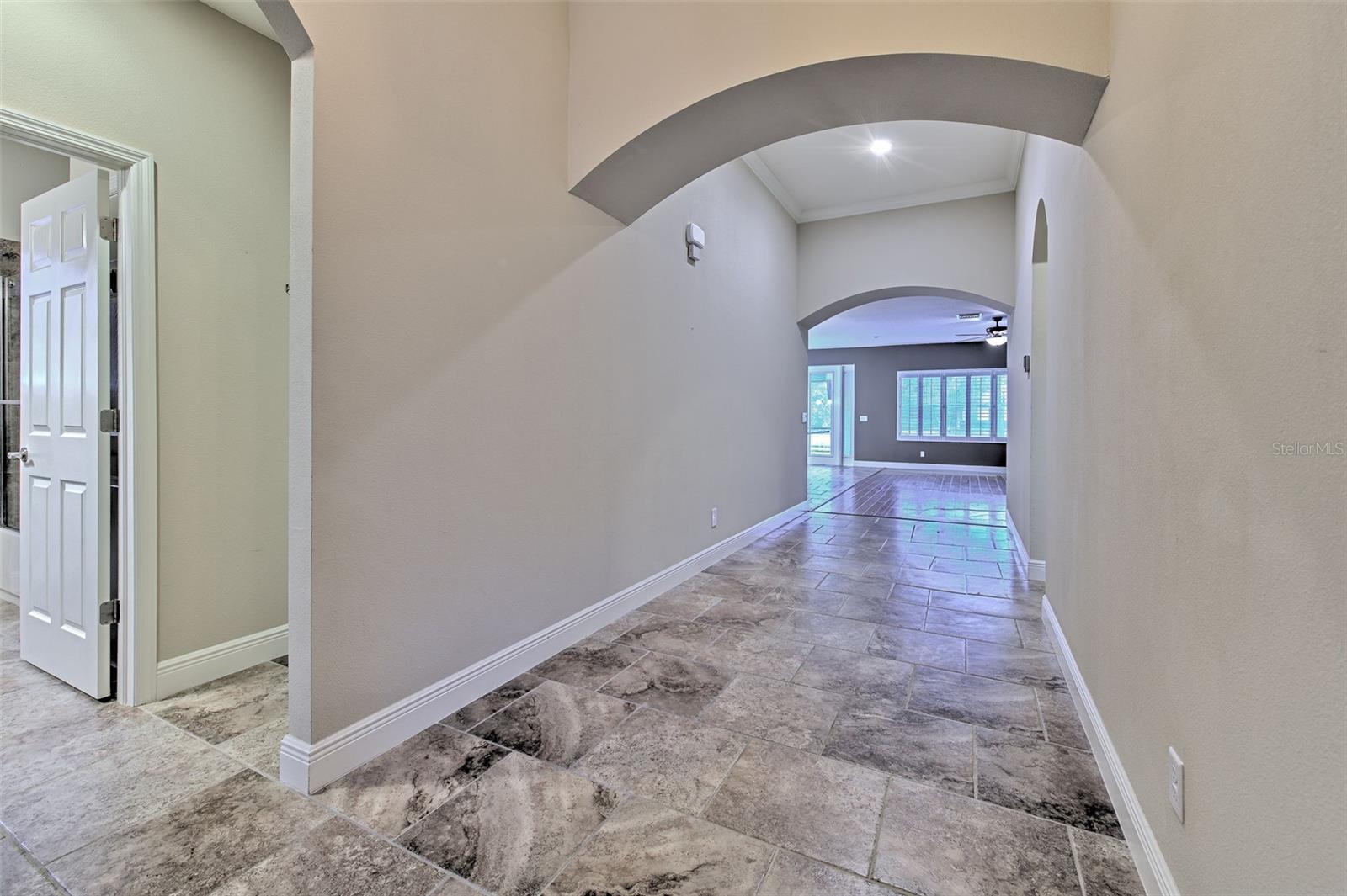 6303 HAWK GROVE CT, WESLEY CHAPEL, FL, 33545