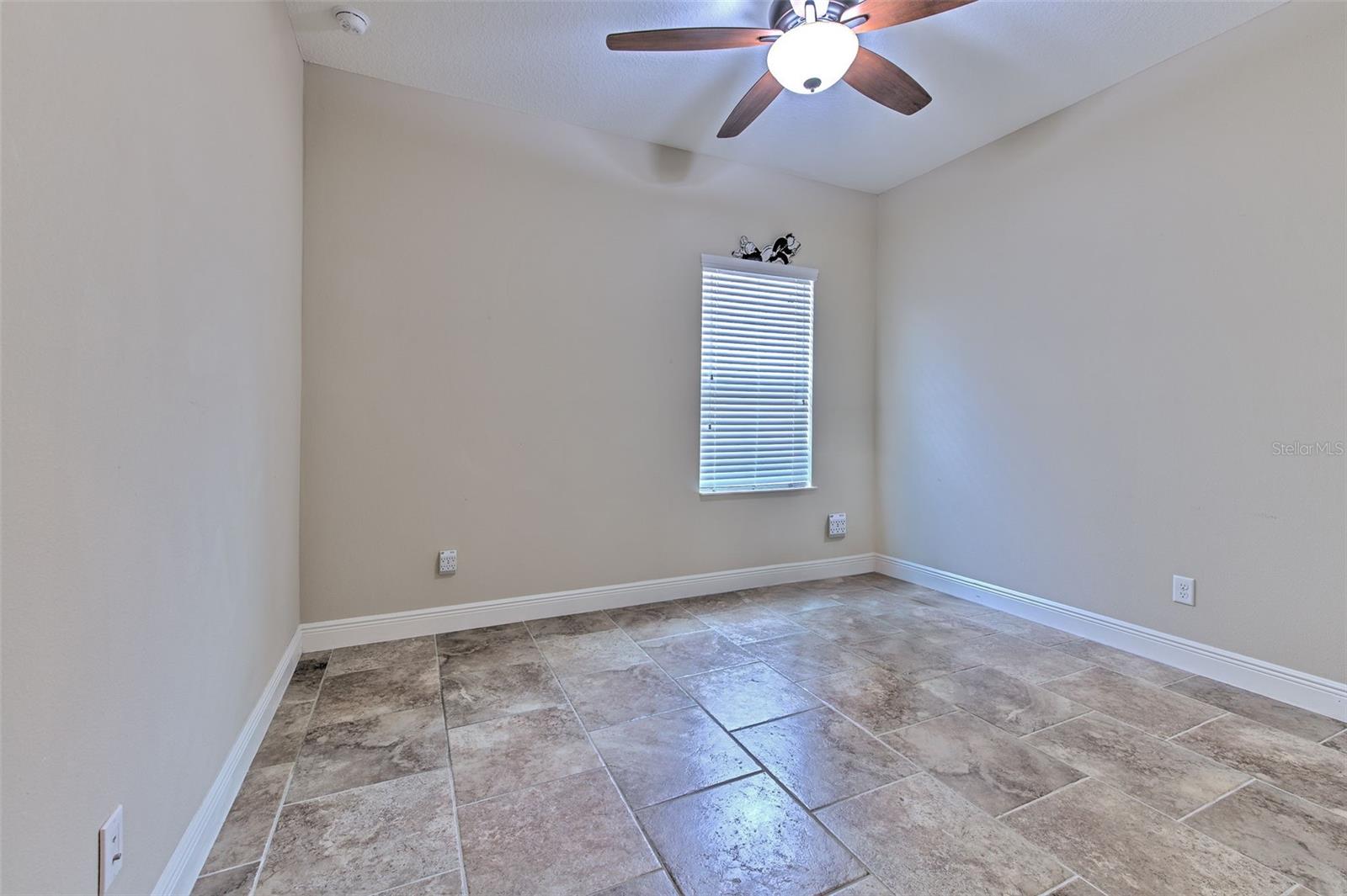 6303 HAWK GROVE CT, WESLEY CHAPEL, FL, 33545