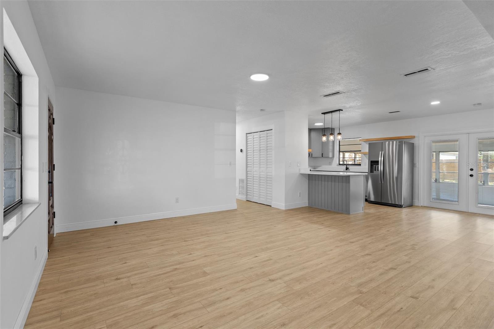 2517 ROYAL PALM DR, EDGEWATER, FL, 32141