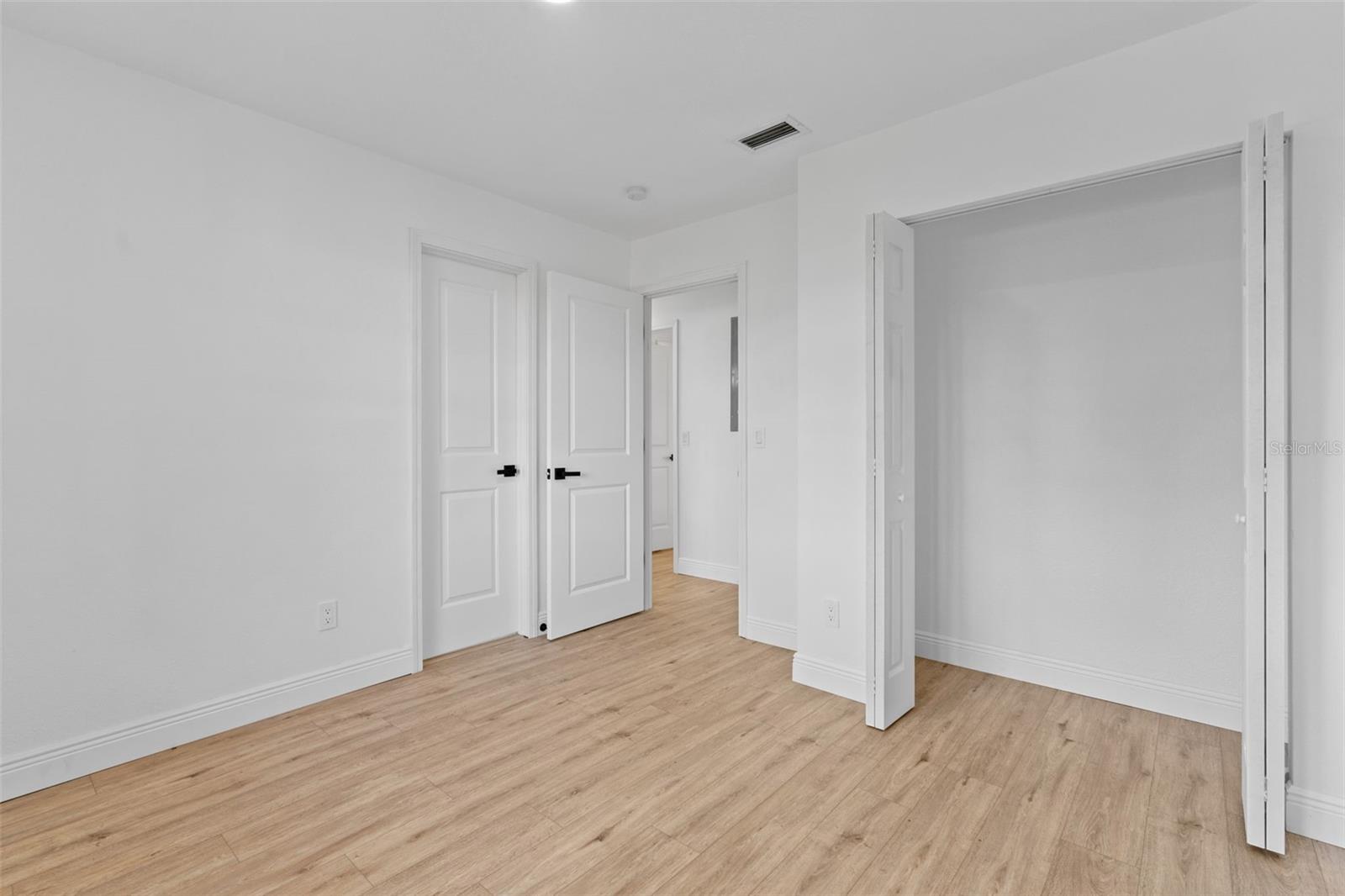 2517 ROYAL PALM DR, EDGEWATER, FL, 32141
